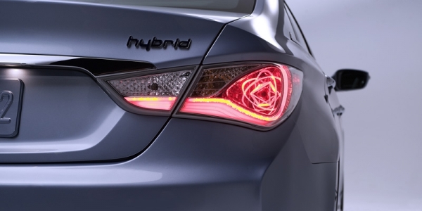 Хёндай Соната Гибрид (Hyundai Sonata Hybrid) задняя светодиодная оптика